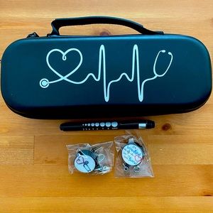 Nursing Accessory Bundle! 👩🏼‍⚕️🩺